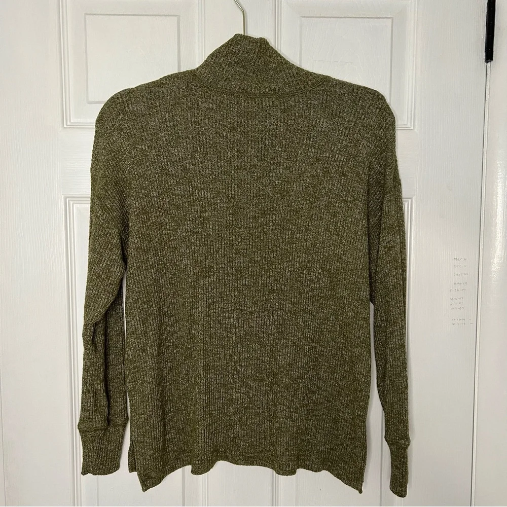 J Crew Turtleneck Fine Rib